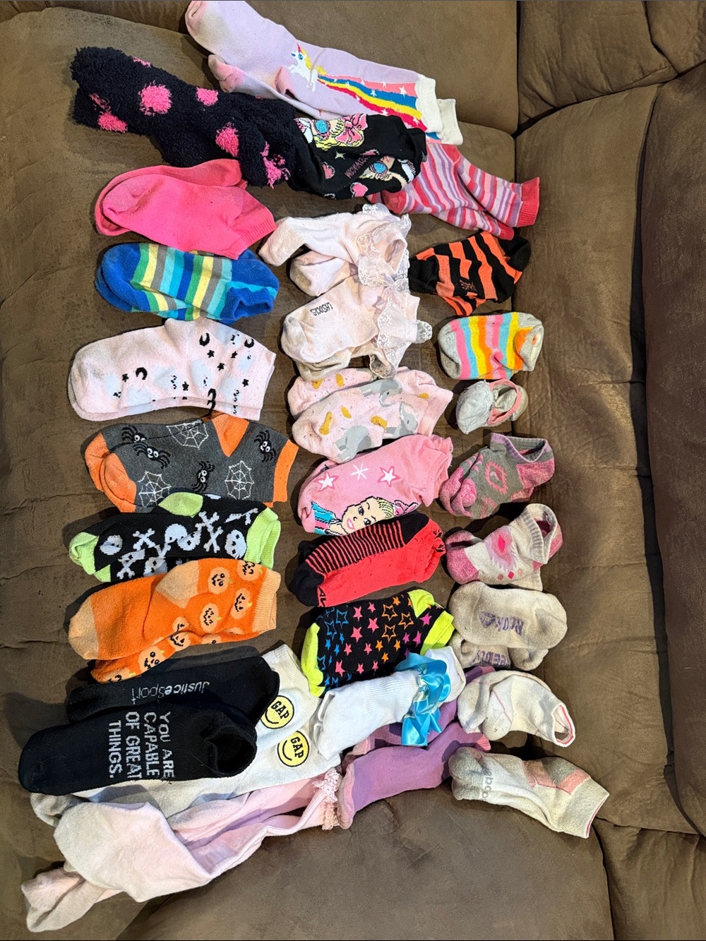Assorted Girls' Pink and Multicolor Socks 20+ pairs.  Medium
